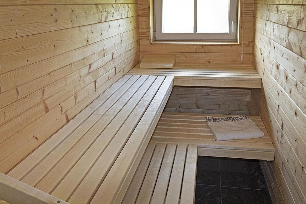 Schwarzwaldhaus24 - Ferienhaus Mit Sauna, Whirlpool Und Kamin Gemeinde Gemeinde Aichhalden Buitenkant foto